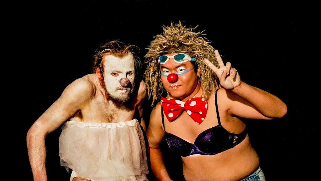 Stéphanie et Magma se demandent encore ce que signifie "somnambulisme"