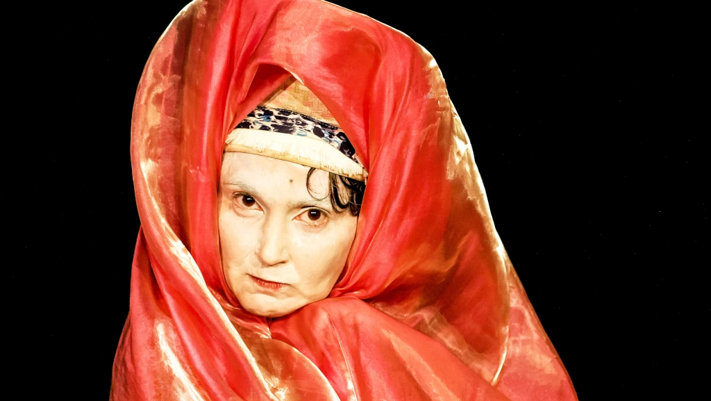 Nadine s'est mise sur son 31 pour son rendez-vous