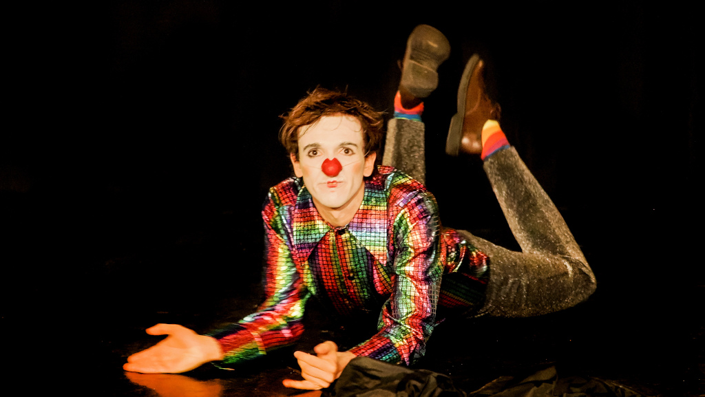 Arthur Coquet parviendra-t-il à dire ce qu'il a à dire ?