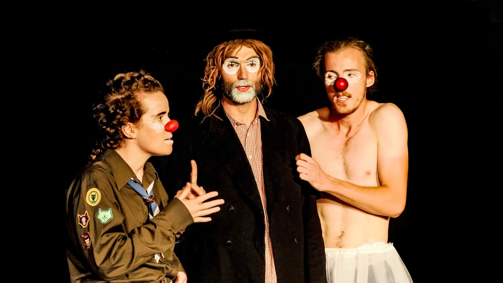 Joe Mêmepaspeur, Basile et Stéphanie
